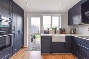 Kitchen- click for photo gallery